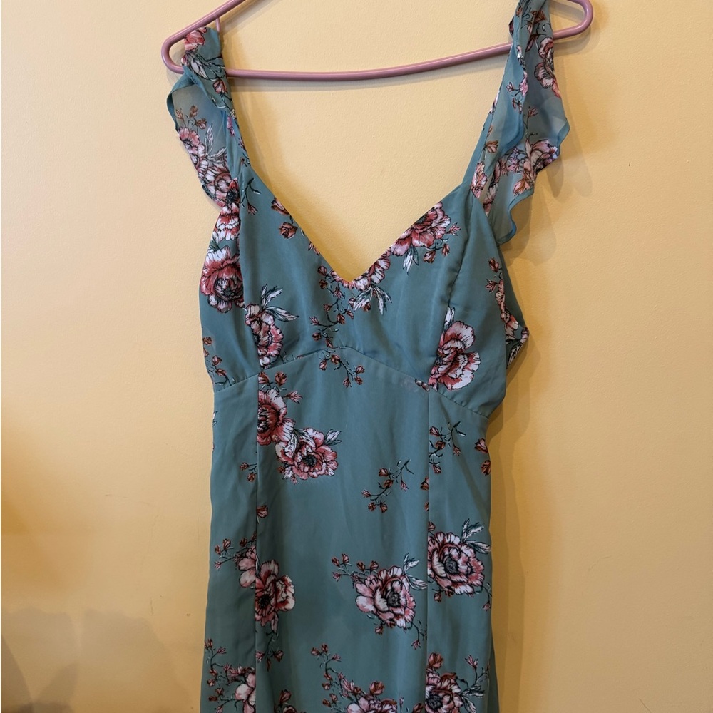 Floral Ruffle Sleeve Top - Picture 2 of 5